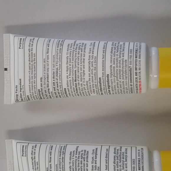 x2 First Aid Beauty Sunscreen SPF 30 Zinc Oxide Broad Spectrum 60 ml - Picture 8 of 9